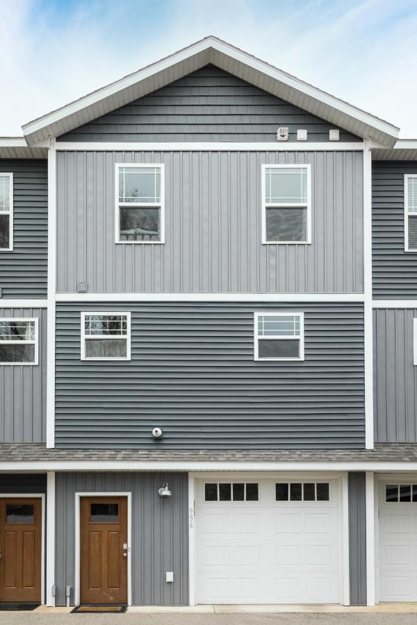 “Hygge” 3Bdr Townhouse, Close To Beach, Park & Wineries! トラバーズ・シティ エクステリア 写真
